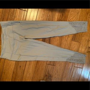 Victoria’s Secret Knockout Workout Leggings